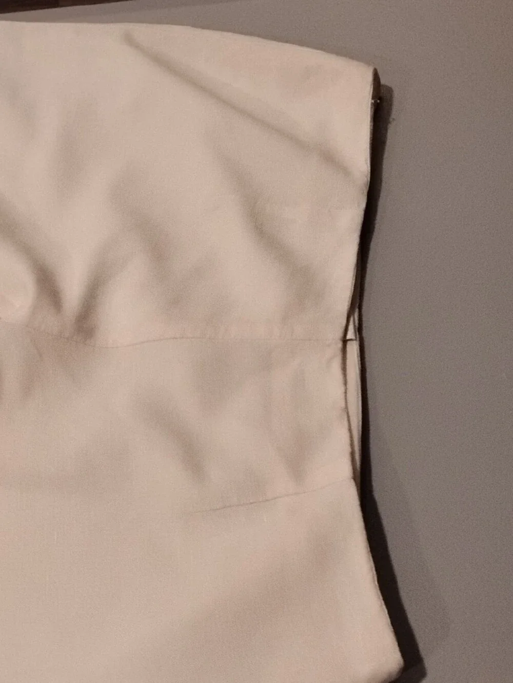 Liz Claiborne Cream Linen Women's Shorts